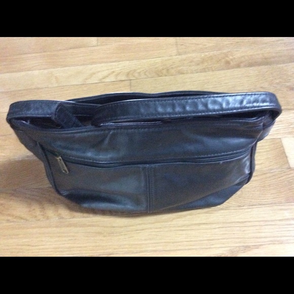 Stone Mountain Handbag - Picture 3 of 5